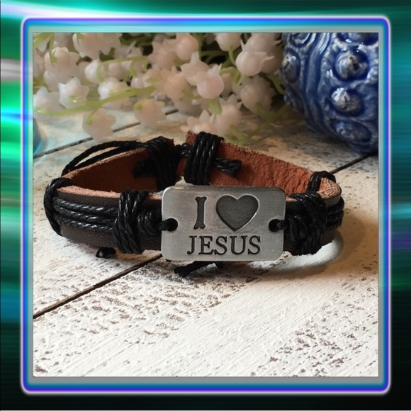 I Love Jesus Bracelet ( Black ) - Picture 3 of 7